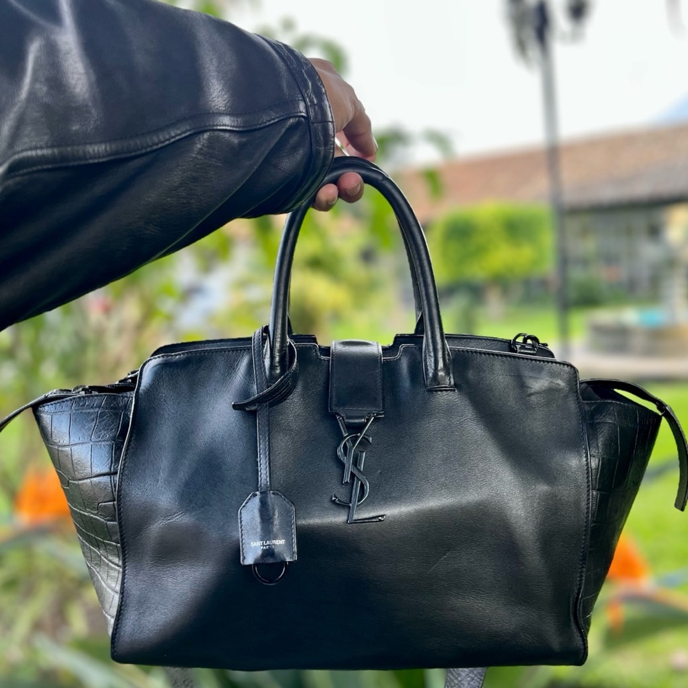 Saint Laurent YSL Logo Black Croc Embossed Leather Baby Downtown Cabas Tote - Picture 2 of 12